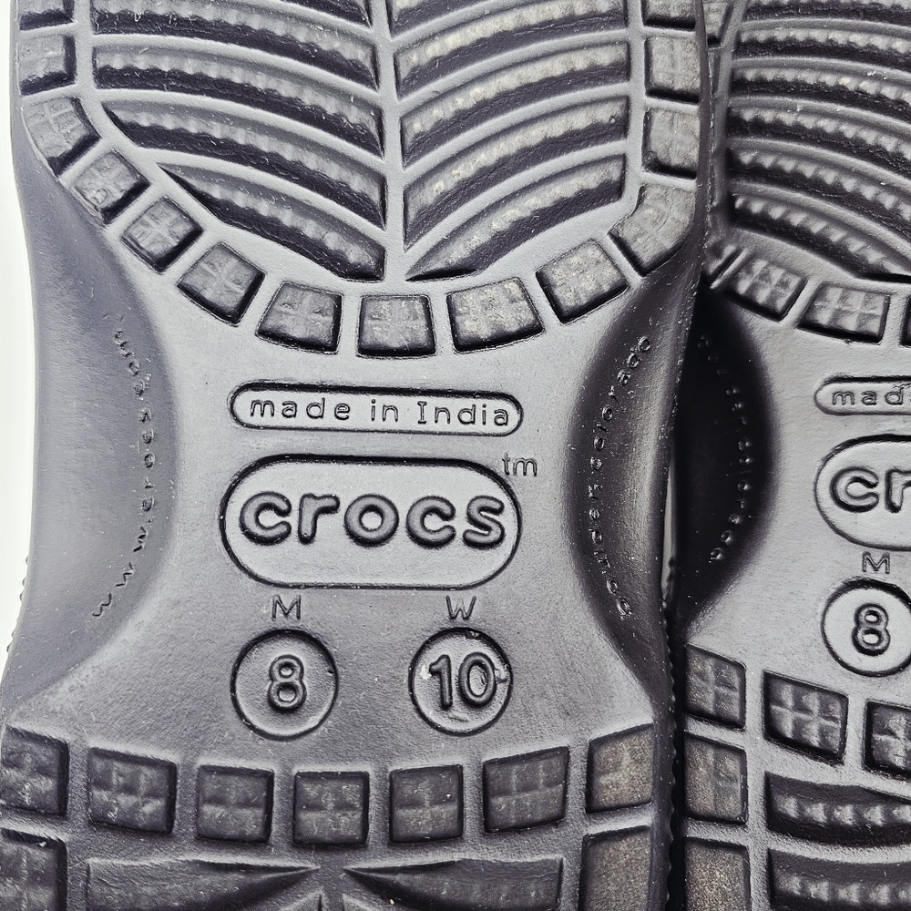 CROCS Black  Size Men 8- Women Unisex10 Slip-on Waterproof Shoes - Picture 6 of 6